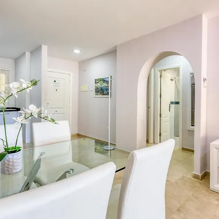 Hanami Puerto Alto Pa 1-2 * Estepona